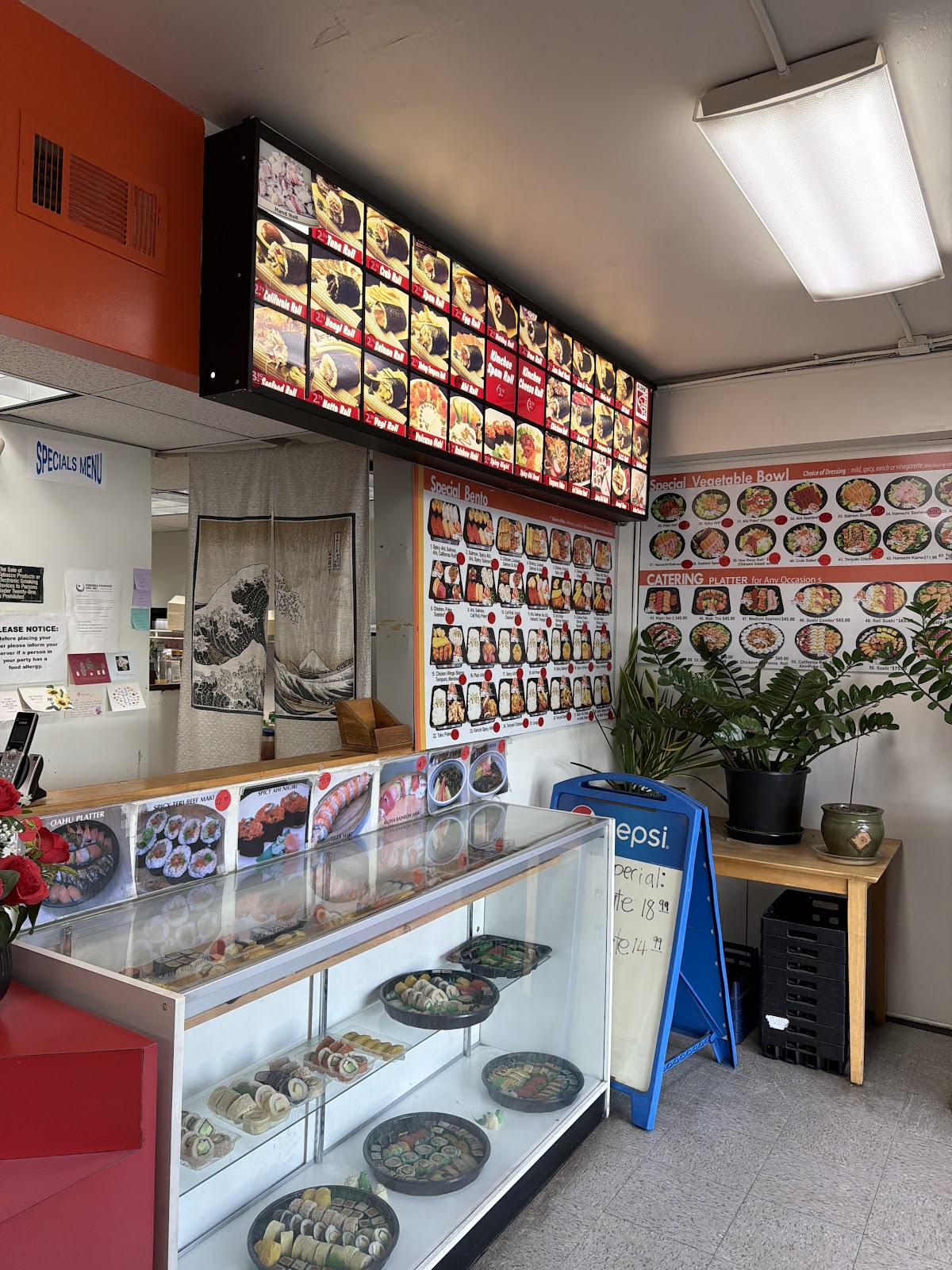 Aloha Pantry & Sushi