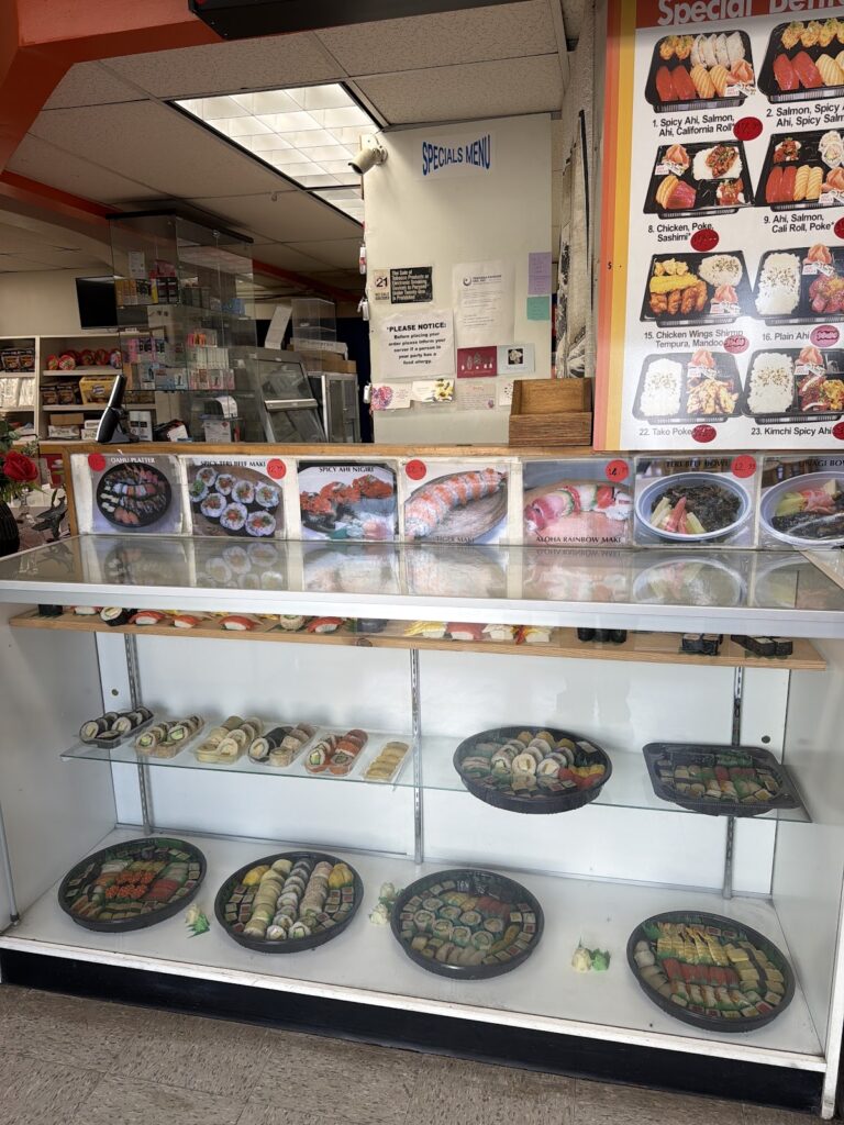 Aloha Pantry & Sushi Photo 5